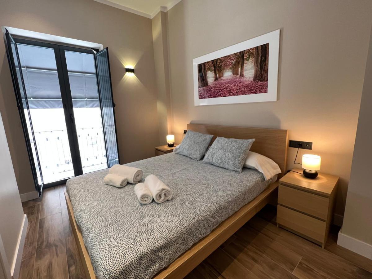 Deluxe Twobedroom Apartment Seville Downtown Eksteriør billede