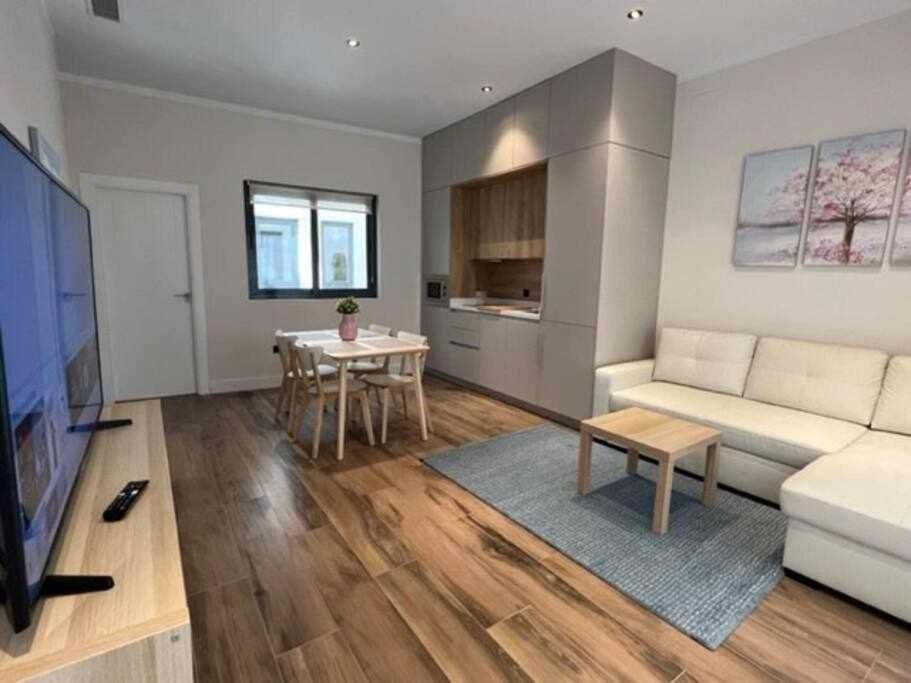 Deluxe Twobedroom Apartment Seville Downtown Eksteriør billede