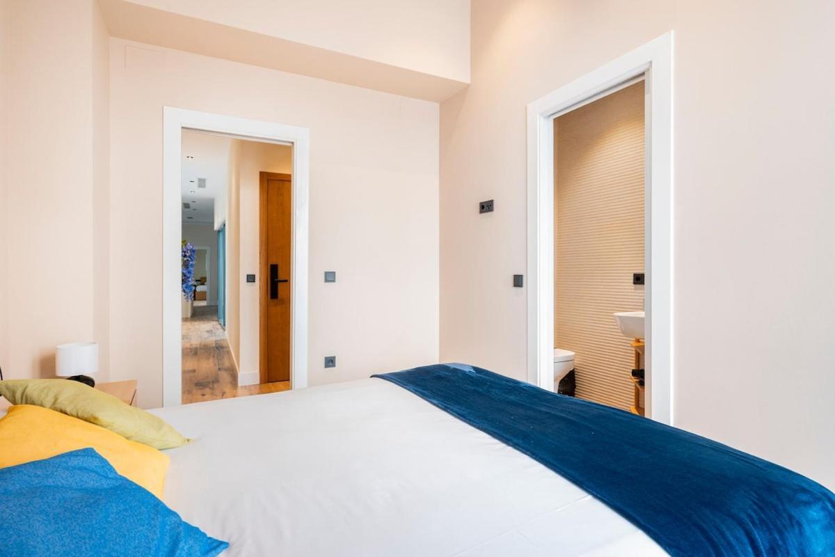 Deluxe Twobedroom Apartment Seville Downtown Eksteriør billede