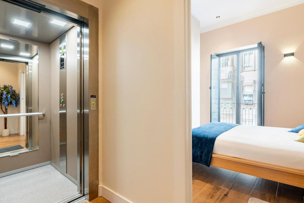 Deluxe Twobedroom Apartment Seville Downtown Eksteriør billede